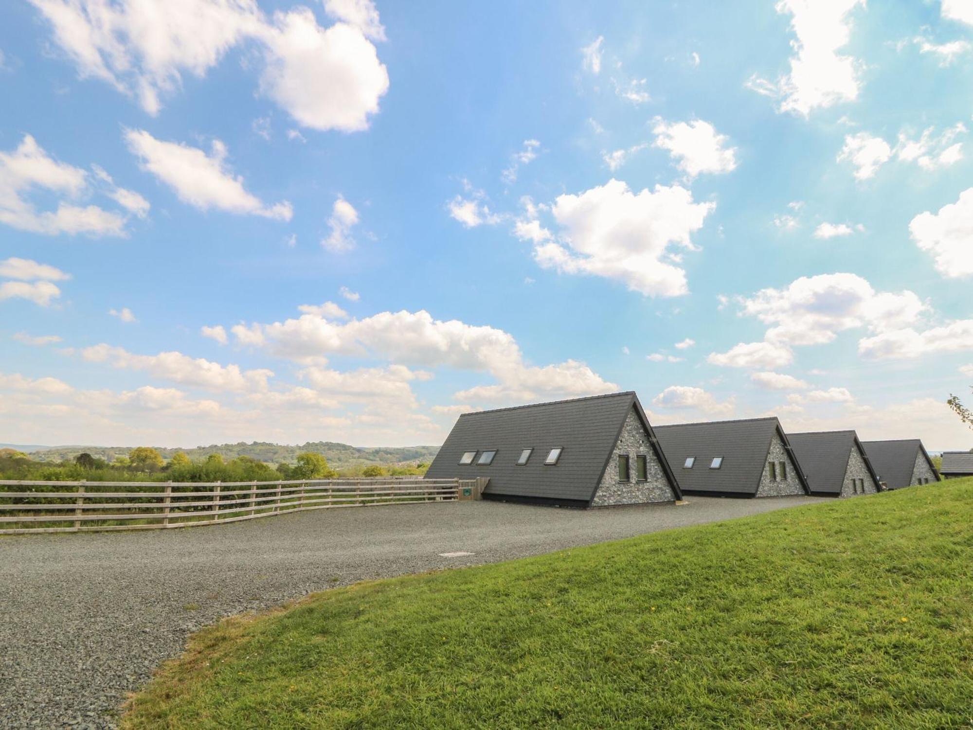 Hill Radnor - The Sheepfold Villa Llandrindod Wells Exterior photo