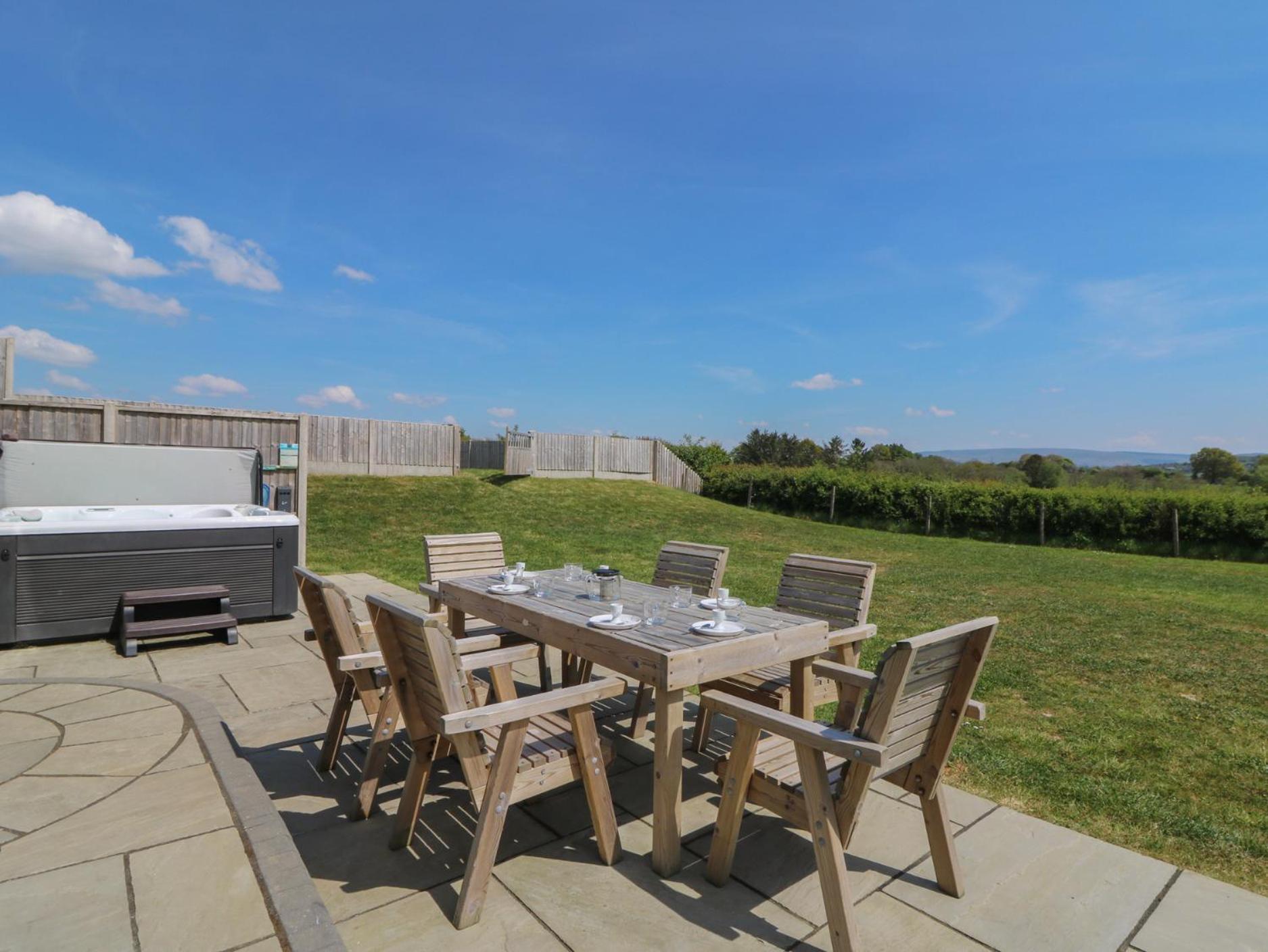 Hill Radnor - The Sheepfold Villa Llandrindod Wells Exterior photo